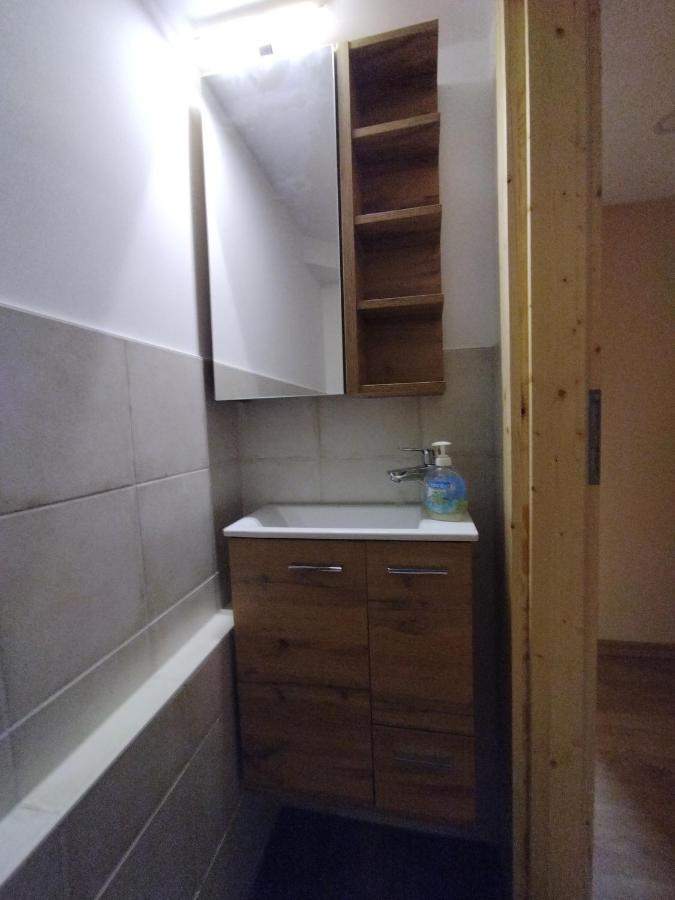 Schmal & Hoch - Willkommen Im Schmalsten Haus Von バート・フランケンハウゼン エクステリア 写真